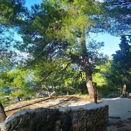 Vacation House, Parking Included, Lovrecina