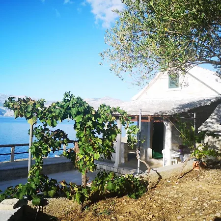 Vacation House, Parking Included, Lovrecina Postira