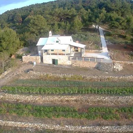 Vacation House, Parking Included, Lovrecina * Postira