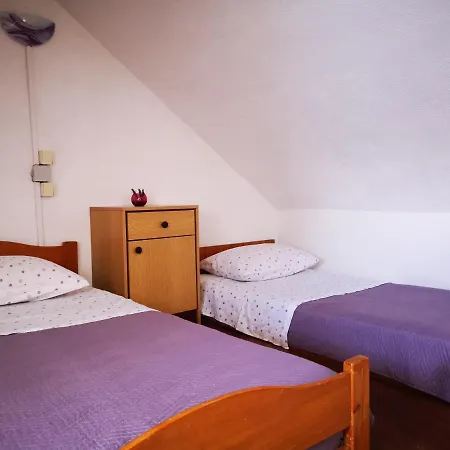 Holiday home Vacation House, Parking Included, Lovrecina